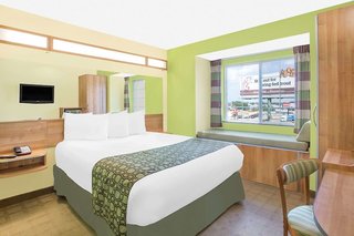 microtel inn and suites by wyndham tuscumbia muscle shoals