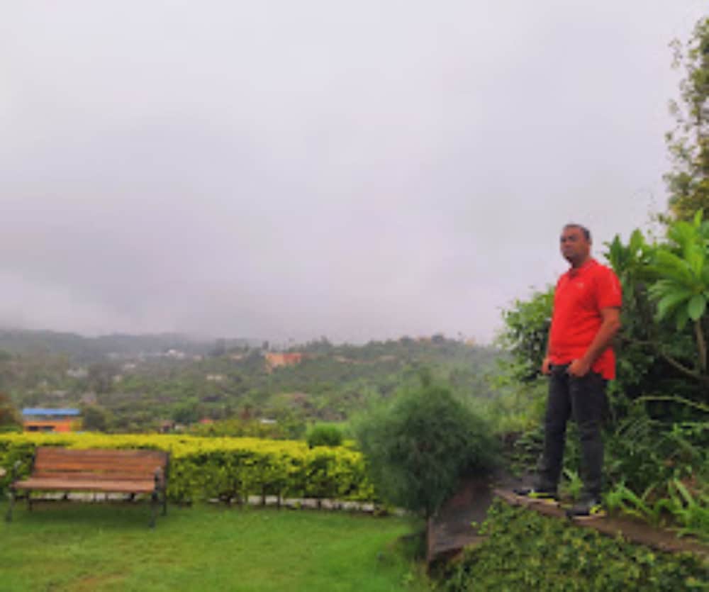 altus luxury homestay