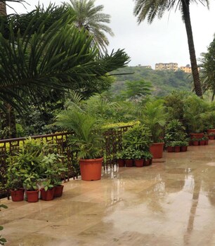 Altus Luxury Homestay,,2 star