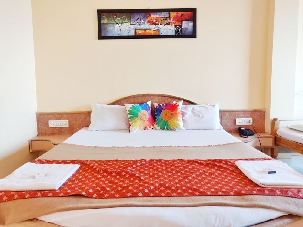 hotel harshawardhan