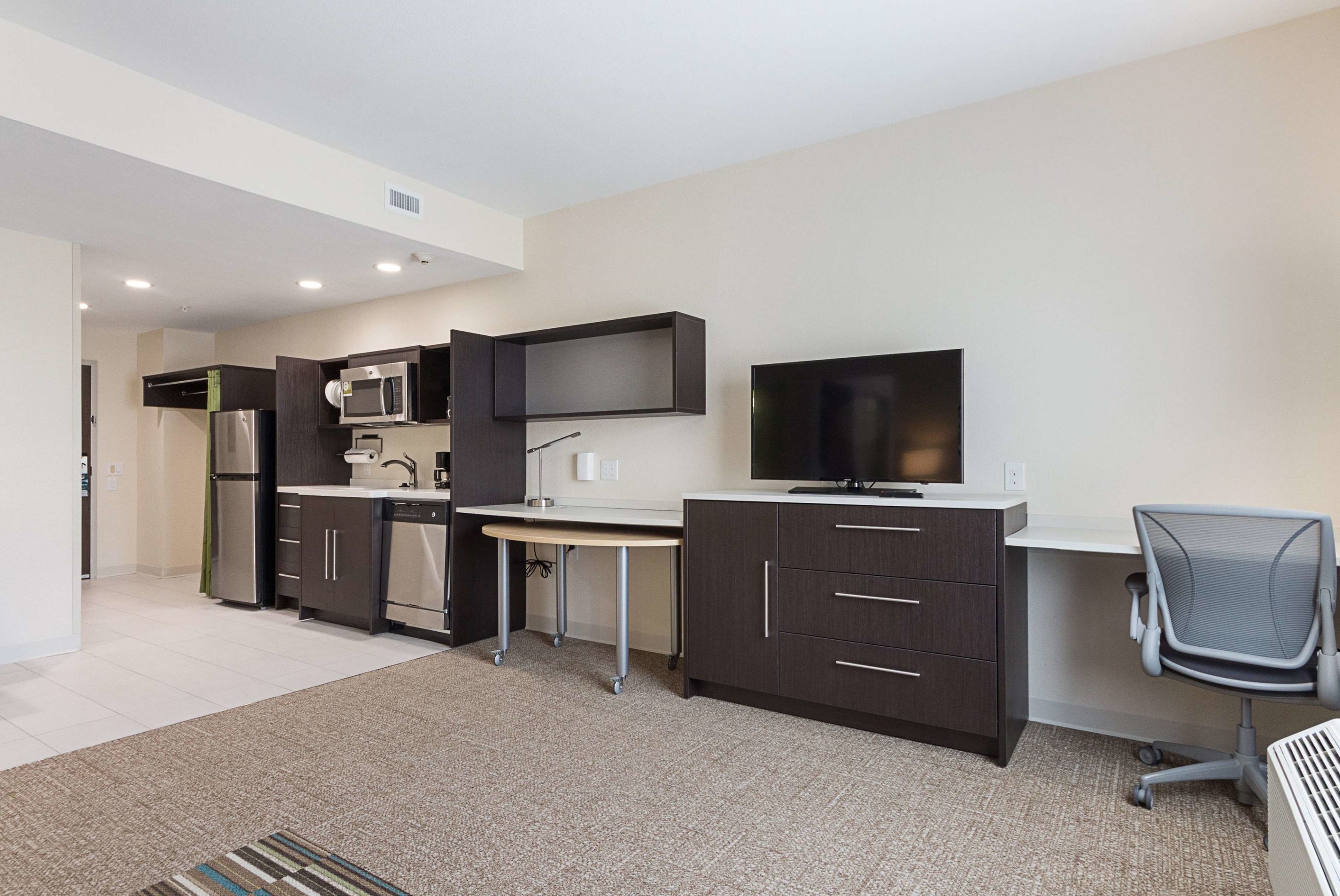 home2 suites by hilton dallas grand prairie