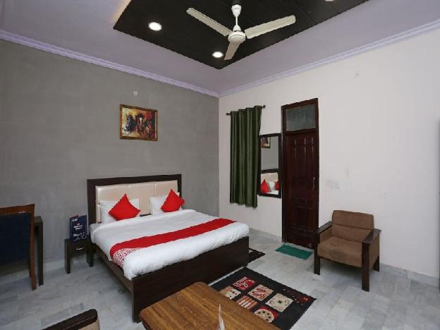 hotel maharana palace