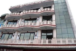 hotel maharana palace