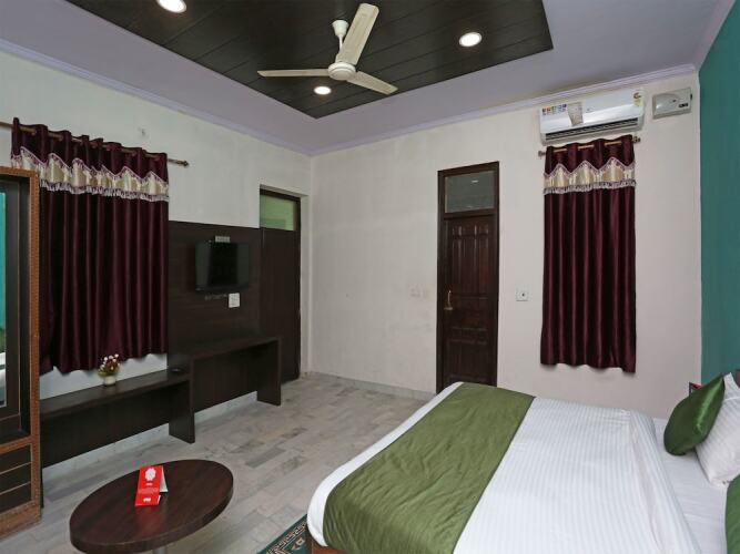 hotel maharana palace