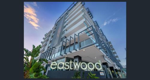eastwood apartments