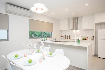 10 Hastings Street Boutique Motel & Cafe,Noosa Heads>>Noosa,4 star