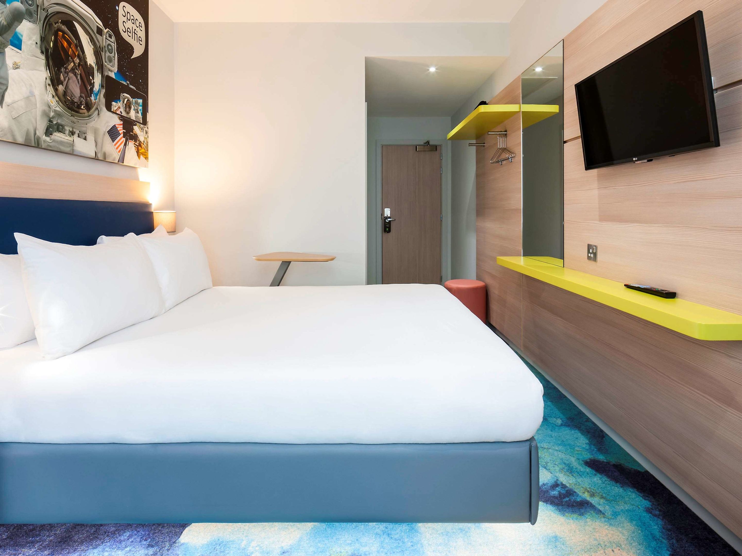 ibis styles london heathrow