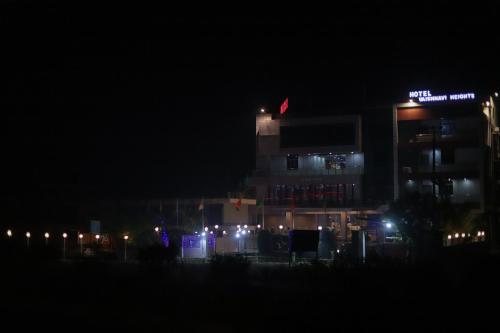 hotel vaishnavi heights