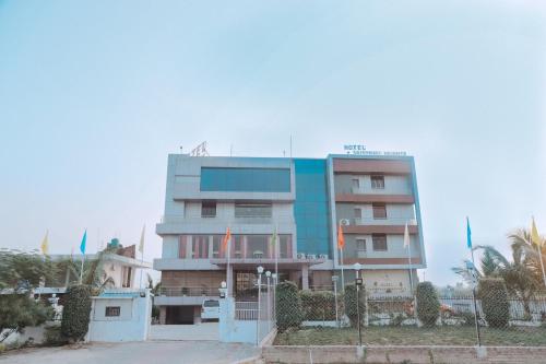 hotel vaishnavi heights