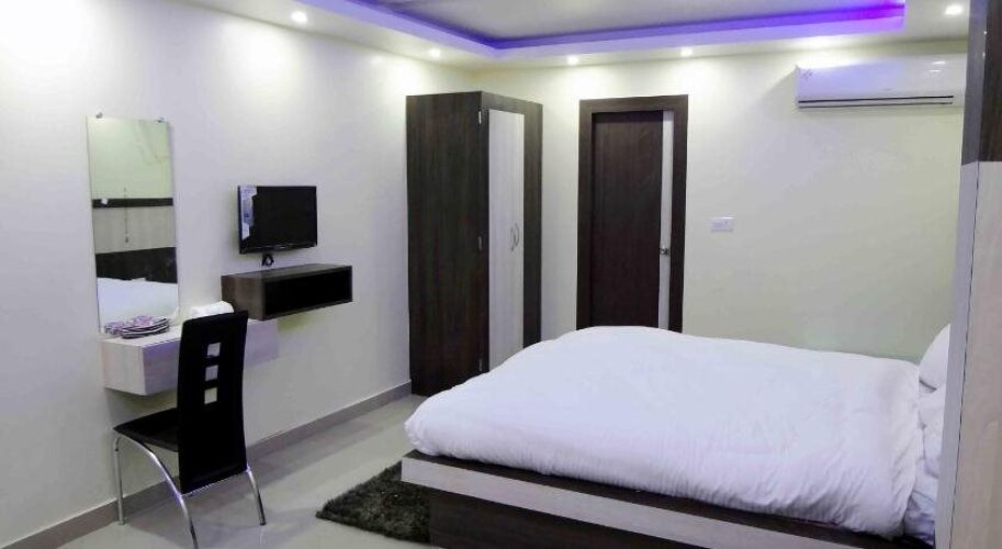 hotel vaishnavi heights