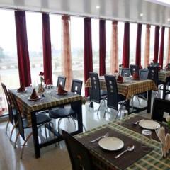 hotel vaishnavi heights