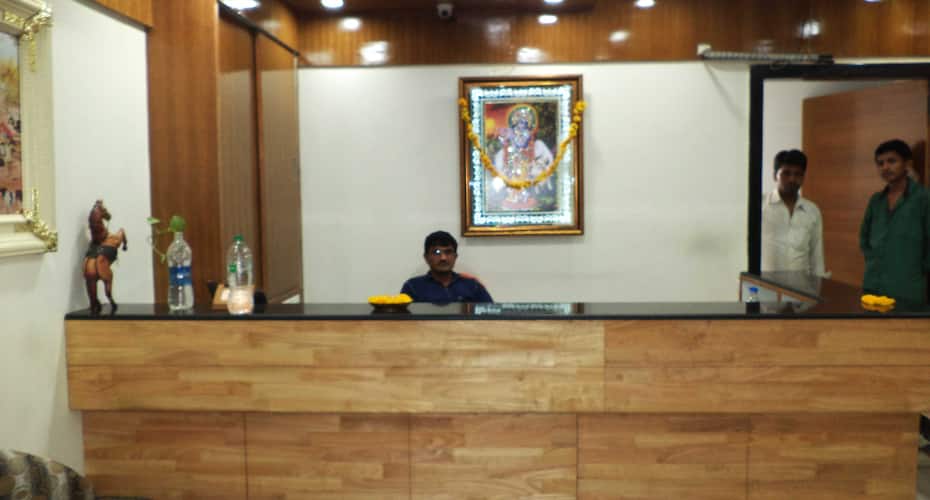 hotel krishna palace