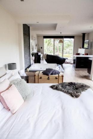 Polperro Villas,Crib Point>>Balnarring,5 star