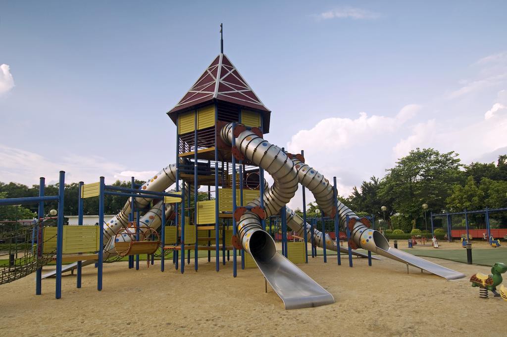 mission hills resort shenzhen