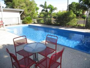 Barcaldine Country Motor Inn,Longreach>>Barcaldine,4 star