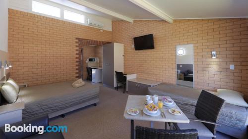 tenterfield motor inn