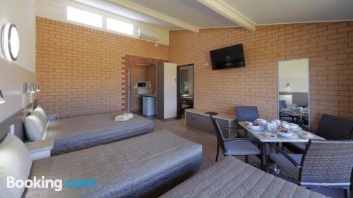 tenterfield motor inn