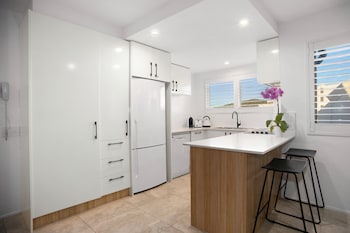2 hastings street