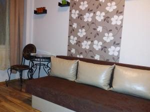 the english guest house