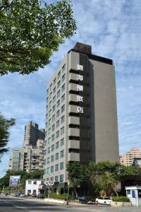 hotel cloud riverside