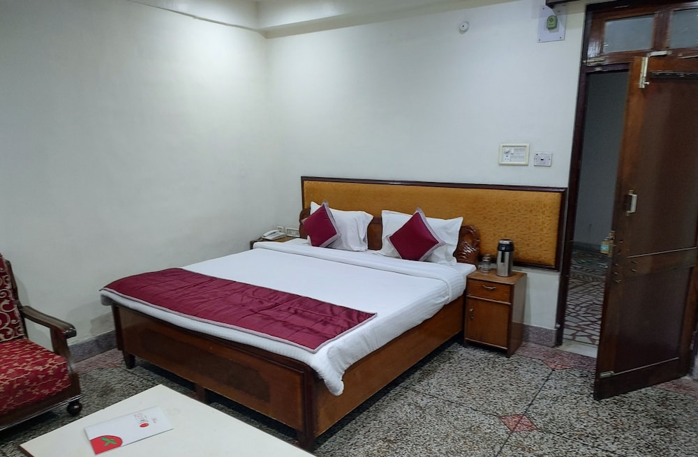 hotel samrat