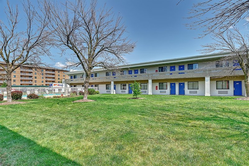 motel 6 villa park il chicago west