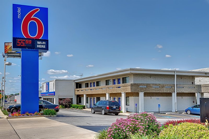 motel 6 villa park il chicago west
