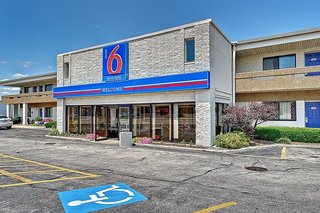 motel 6 villa park il chicago west