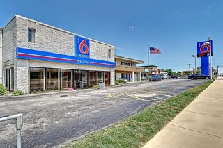 motel 6 villa park il chicago west