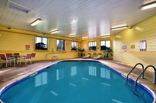 Motel 6 Waterloo, Ia - Crossroads Mall - Cedar Falls,Waterloo>>Black Hawk County,2 star