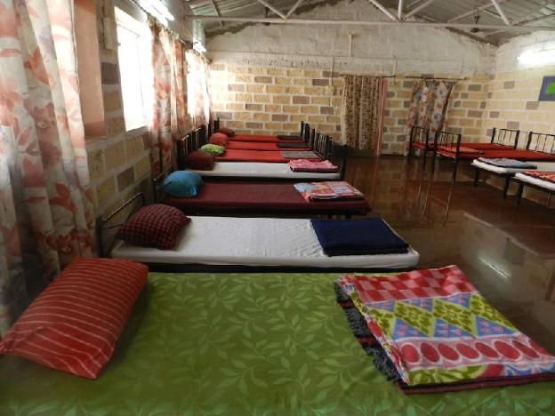 hotel sawai mansing hill resort