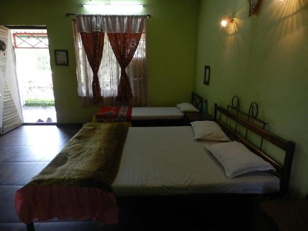 hotel sawai mansing hill resort
