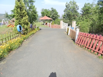 hotel sawai mansing hill resort