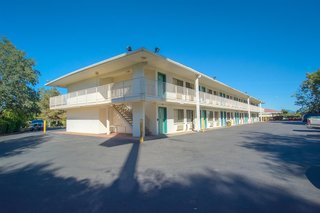 Motel 6 Redding, Ca - Central,Shasta>>Redding,2 star
