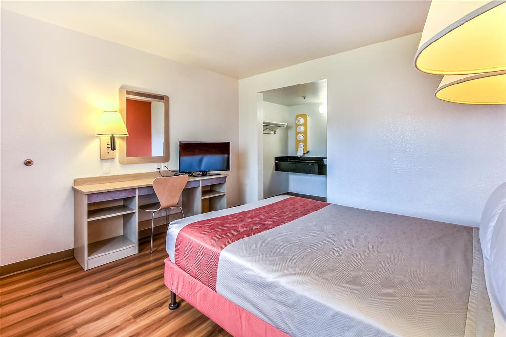 motel 6 salinas ca north monterey area