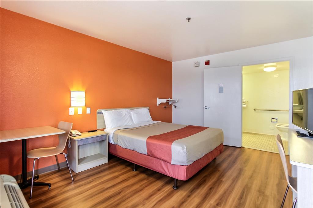 motel 6 salinas ca north monterey area