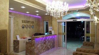avenue deluxe