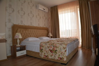 avenue deluxe