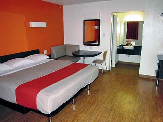 motel 6 stephenville tx