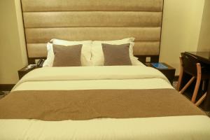 Richmond Hotel,Near Shrine Of Hazrat Shah Jalal,3 star