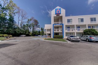 motel 6 virginia beach va