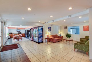 motel 6 virginia beach va