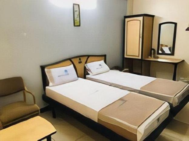 hotel pandurang international