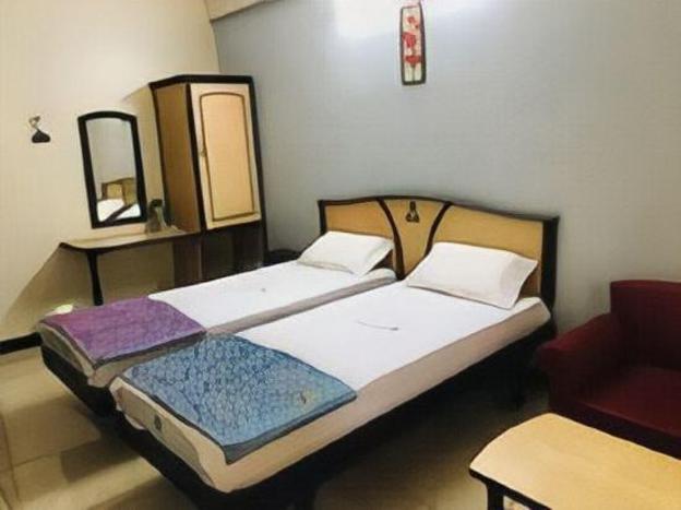 hotel pandurang international