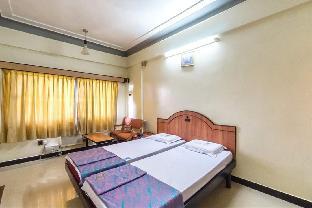 hotel pandurang international
