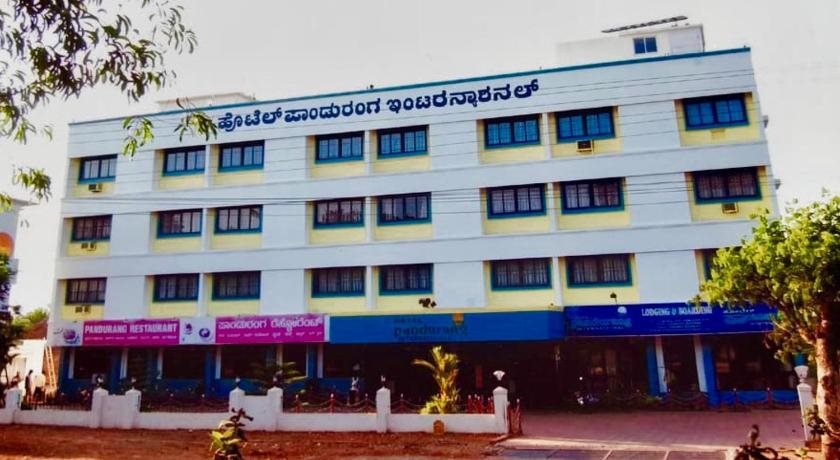 hotel pandurang international