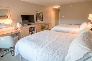 Hampton Inn By Hilton Amesbury,Essex County>>Amesbury,3 star