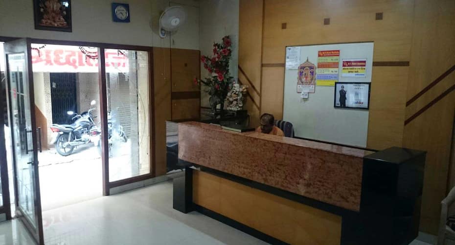 hotel radhika