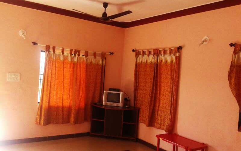 hotel radhika