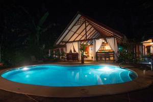 Namuwoki Lodge,Limon>>Cahuita,3 star